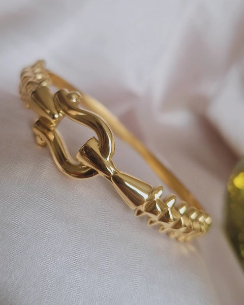 Bracelet jonc en acier inoxydable boucle et pics