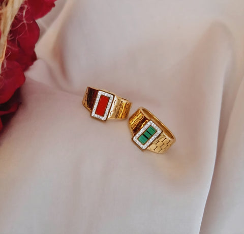 Bague en acier inoxydable style mosaïque et carre de strass pierre colorée