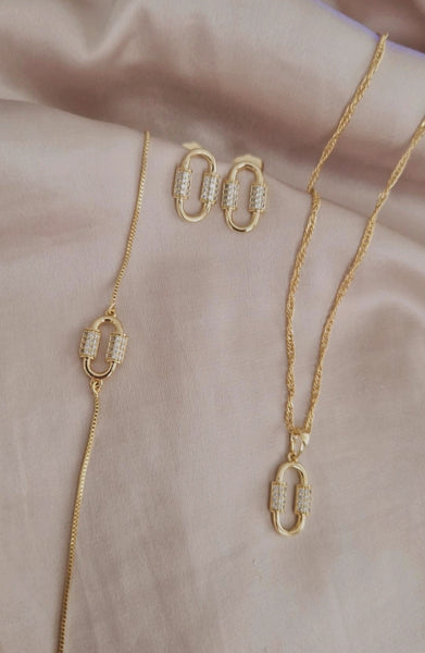 Ensemble Collier + bracelet + boucles d'oreilles ovale et strass