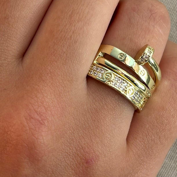 Bague multi rangs gravée et strass