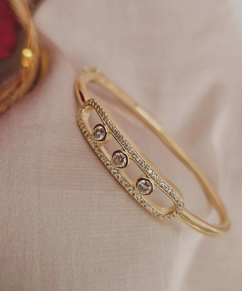 Bracelet jonc ovale et strass (vendu à l'unité)