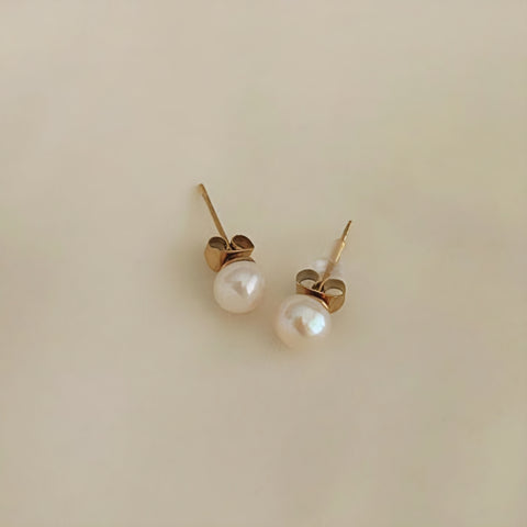 Boucles d'oreilles en acier inoxydable perle blanche nacrée