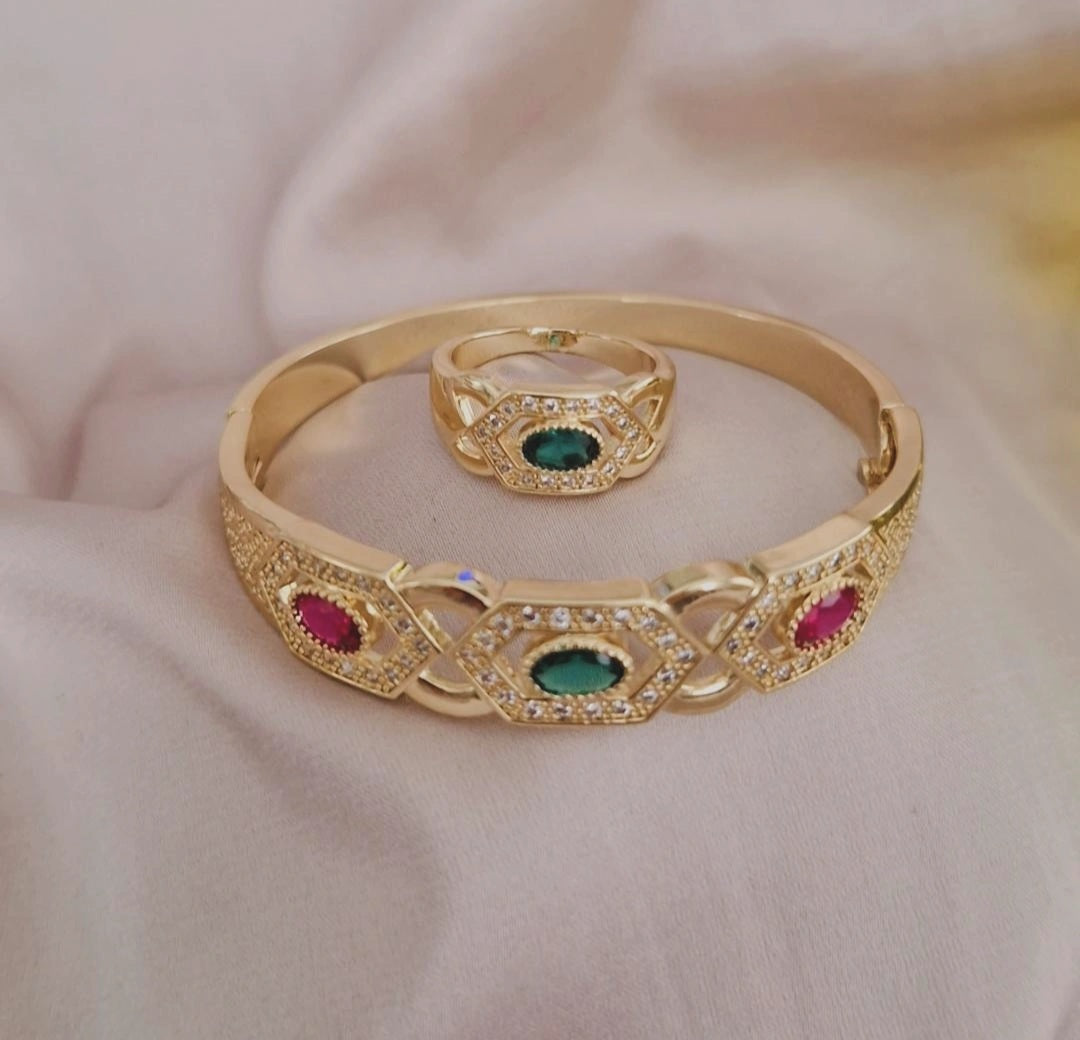 Ensemble Bracelet jonc et bague pierres rouge et verte