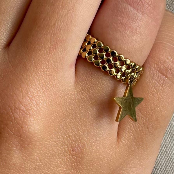 Bague ajustable en acier inoxydable mailles et breloque étoile
