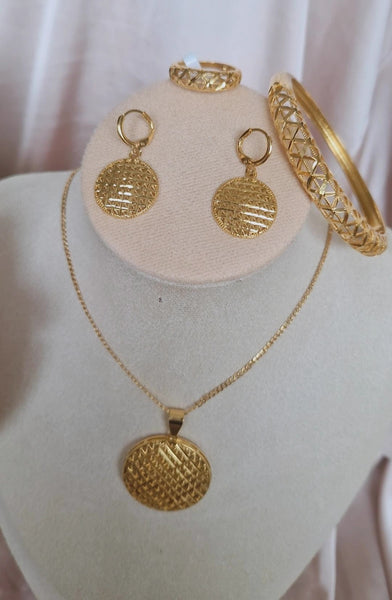 Ensemble Collier + jonc + bague + boucles d'oreilles assorties en acier inoxydable rond ajouré