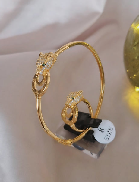 Ensemble bracelet jonc + bague assortis Jaguar et strass en plaqué or