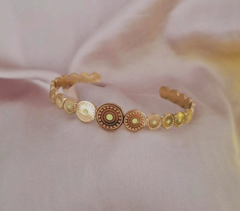 Bracelet jonc en acier inoxydable motifs et pierre jaune