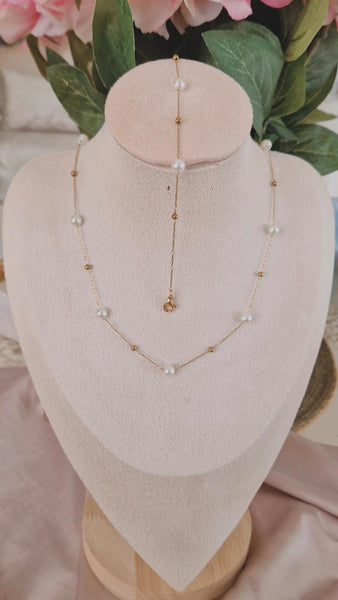 Ensemble Collier et Bracelet en acier inoxydable chaines et perles blanches nacrées