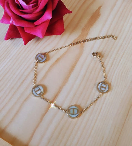 Bracelet en acier inoxydable multi cercles et nacre